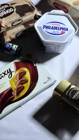 كيك تراميسو الجالكسـي 🍫🤎 #تراميسو #تراميسو #حلى_لذيذ #فلوقات_تيك_توك #فلوقاتي #ترندات #explore #explorepage #fypシ゚viral #tiktok #vlogs #ليل #حلويات #كيك #شوكولاته #جالكسي 