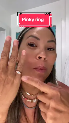 #pinkyring #ringstack #jewelrystack #jewelrytiktok #tiktokshopcreatorpicks #dealsforyoudays #moissanite #moissaniteengagementring 