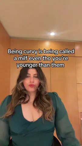 “You have child bearing hips” “I thought you were their mom” 🙂‍↕️🙂‍↕️🙂‍↕️#plussize #curvy
