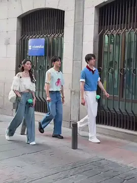 Linyi jadi nyamuk kah?😭🤣 #wangyuwen #chenxingxu #linyi #earthsuperfresh #varietyshow #asuddenlove #fyp 