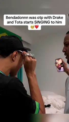 Tota singing to Drake 🥺#bendadonnn #tota #bocade09 #drake #fypシ゚viral @Ben Da Donnn @Tota Mc 
