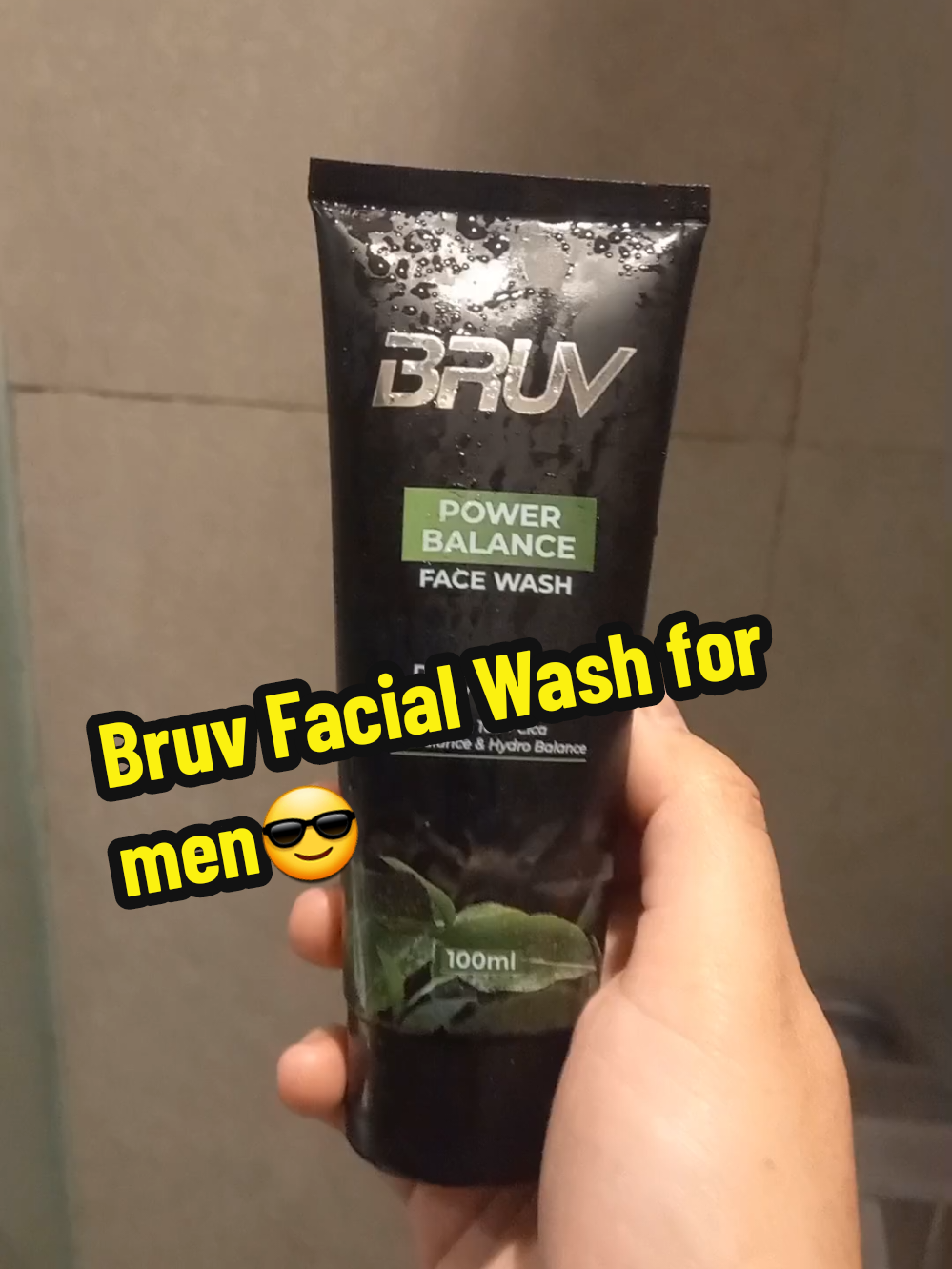 Liburan jangan lupa tetep cuci muka ya bro, pakai Bruv Facial Wash aja😎 #rekomendasi #facialwash #facialwashformen #bruv #sabuncucimuka #bruvformen #30harireviewproduk #satukontentiaphari 