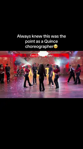 Each one, teach one 🤍 Watching my littles light up with joy after performing dances they’ve poured their hearts into for months is the kind of moment that fills mine every time. #htx #houstonchoreographer #quinceañera #houstonquinceañera #quincechoreographer #houstontexas #fyp #fypシ #quincecourt #quinceaneradance #quinceaneras #misxvaños #houstontx #choreographer 