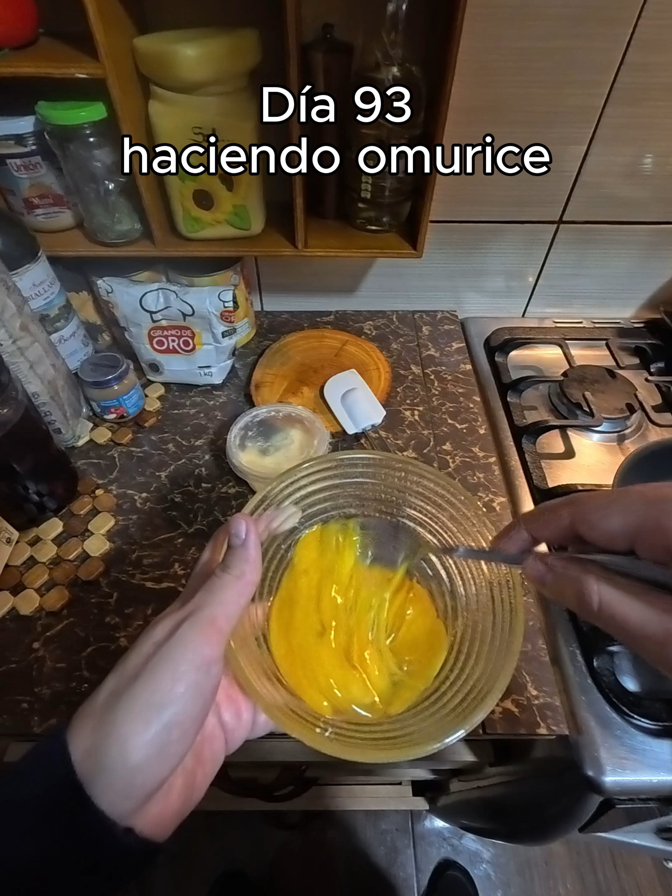 Día 93 haciendo omurice, haciéndolo con la espátula para variar #reto #serie #omurice #omelette #yosef #cocina #comida #pov #peru #japon #diario #huevos #habilidad #consejos