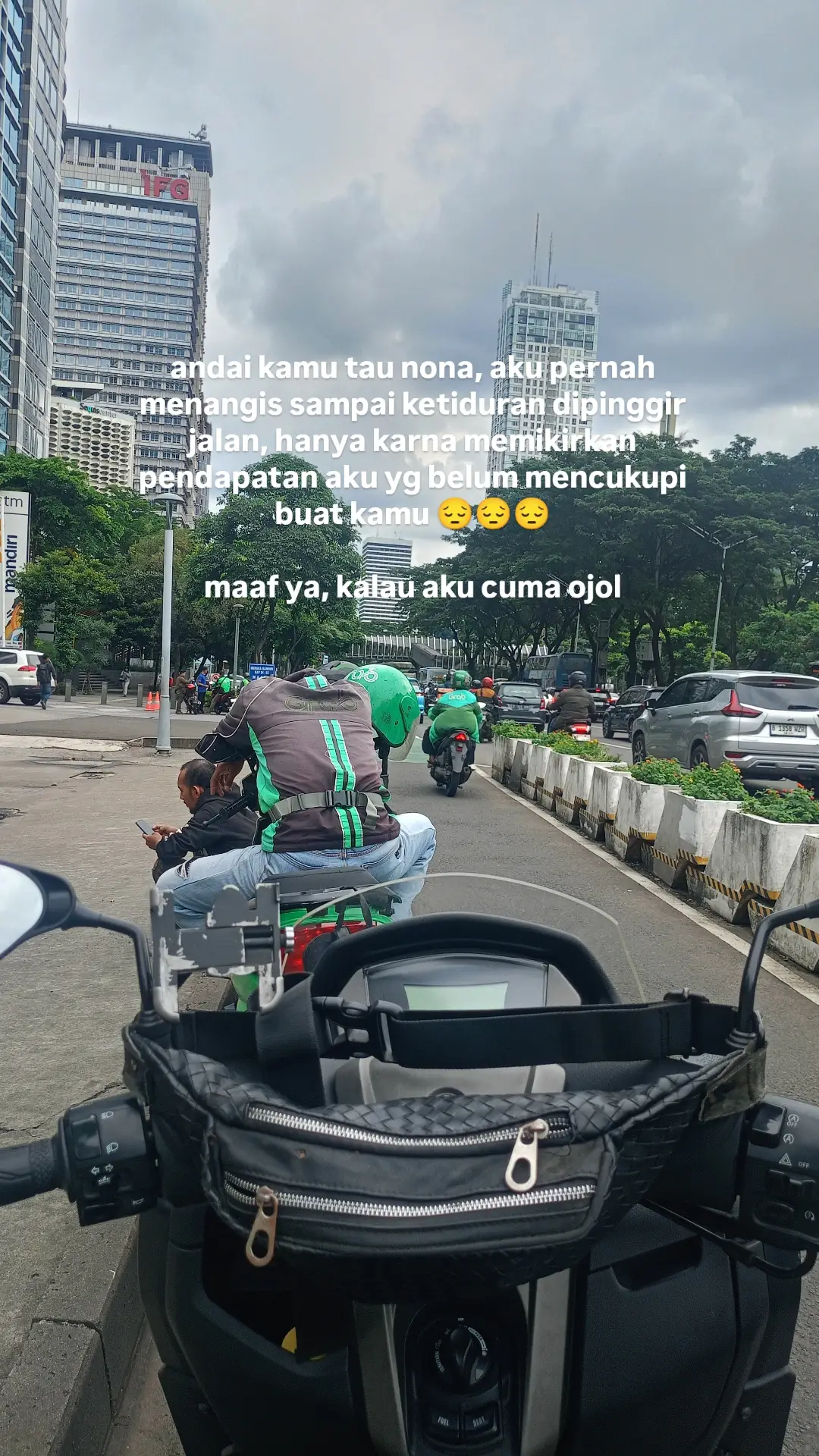 semua salahku, salahmu hanya salah mengenalku :( #ojol #ojolsadvibes #ojolkeren #ojoljakarta #ojolgabut #ojolviral #ojoltiktok #ojolstory #grab #fyp #capcut #ojolindonesia 