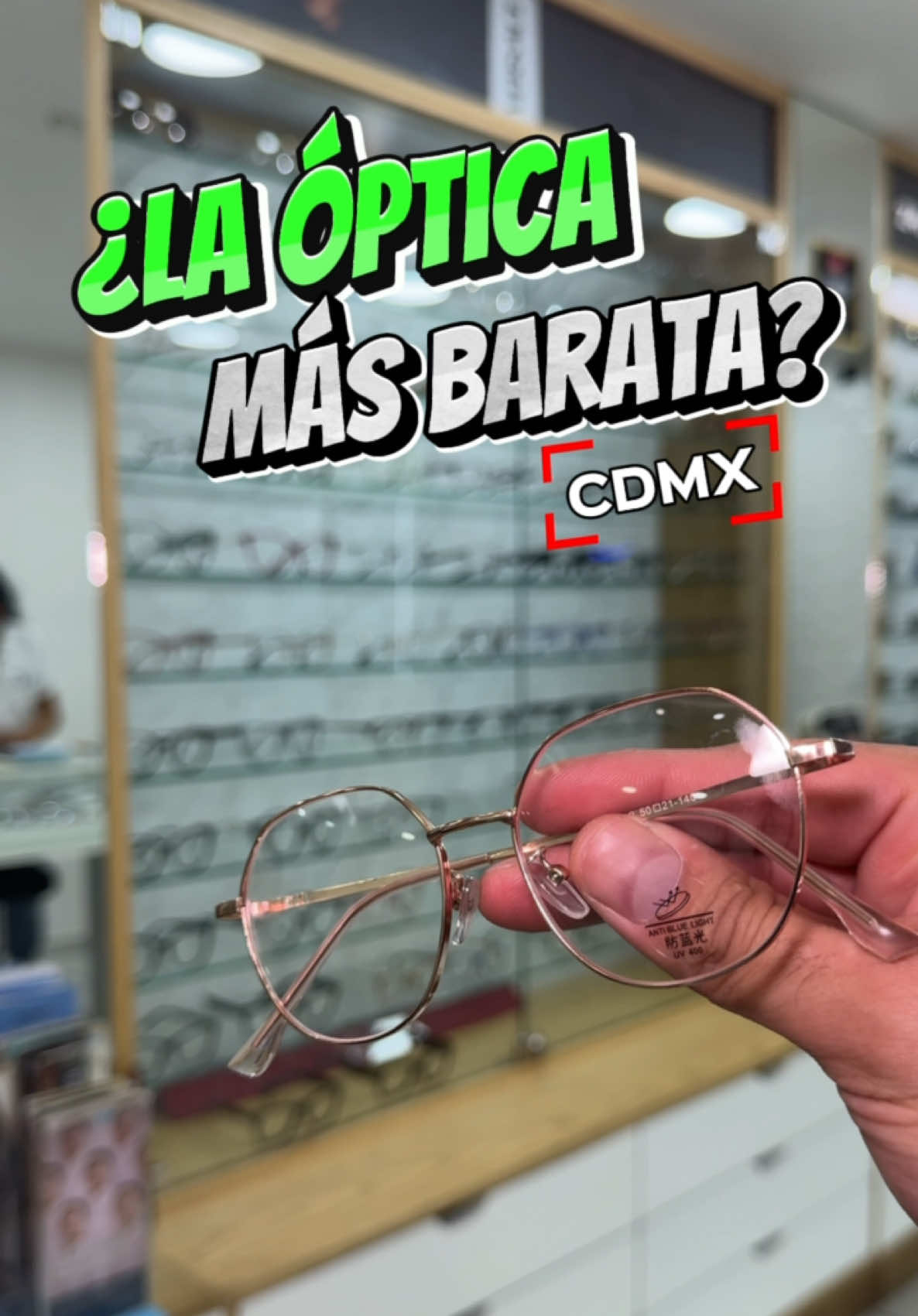 Dicen que Óptica Peña 🤓 es la óptica más barata de la CDMX, hay lentes completos desde $289 mxn 👓 • • • #opticapeña #zocalo #centrohistoricocdmx #lentes #optica #barato #miopia #astigmatismo
