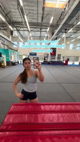 Random lil vlog sometimes I just force myself to tumble so I can prove to myself that I can still flip lol #fyp #foryoupage #viral  #cheer #tumbling 
