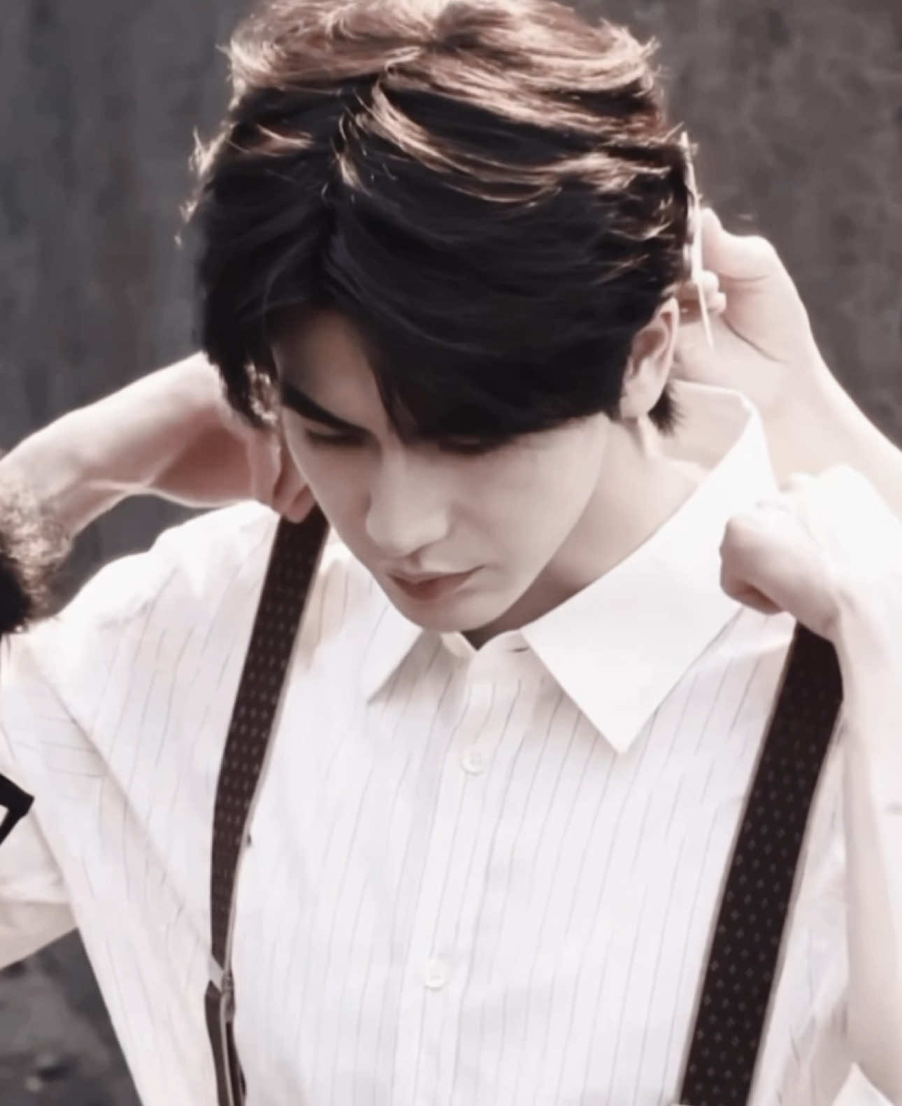 broke my one month streak of inactivity for this man hello #zhanglinghe #张凌赫 #chinesedrama #cdrama #chineseactor #fyp #viral #yueeluoo 