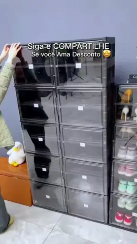 🚨 Sapatos espalhados pela casa? Essa sapateira dobrável e empilhável é a solução perfeita para manter tudo no lugar! ✅ Organiza tênis, sandálias e calçados ✅ Design moderno com abertura prática ✅ Ocupa pouco espaço e ainda decora o ambiente 📦 Ideal para apartamentos, closets ou quarto dos filhos! 🟧 Por R$ 147,51 — clique no botão laranja e garanta o seu agora! #organização #sapateira #decoração #tiktokshop #casaorganizada #multiuso #dobrável #minimalista 