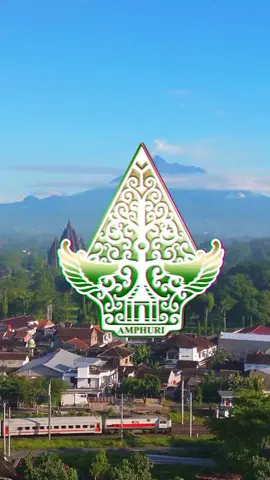 Mukernas 2025 Yogya Bapak/Ibu Sahabat AMPHURI yang berbahagia di manapun berada, mari kita kuatkan visi dan tentukan aksi bersama dalam ajang Mukernas 2025 di kota penuh pesona budaya yang mendunia. Ingat, Ahad-Senin, 20-21 Juli 2025 kita bersua bersama di Hotel Tentrem Yogyakarta. Siang hari memang panas Jangan lupa pakai pelindung diri Bulan Juli ini kita Mukernas Untuk kuatkan visi Amphuri #amphuri #amphuribangkitmelayani #amphurimendunia #amphurigoglobal #mukernasamphuri2025 #mukernas2025amphuri #AMPHURI #AMPHURIYogya #Mukernas2025AMPHURI #umrah #hajikhusus