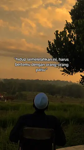 haduh🧘🥀 #indiansong #bollywood #sadvibes #beranda #fypage #katakata 