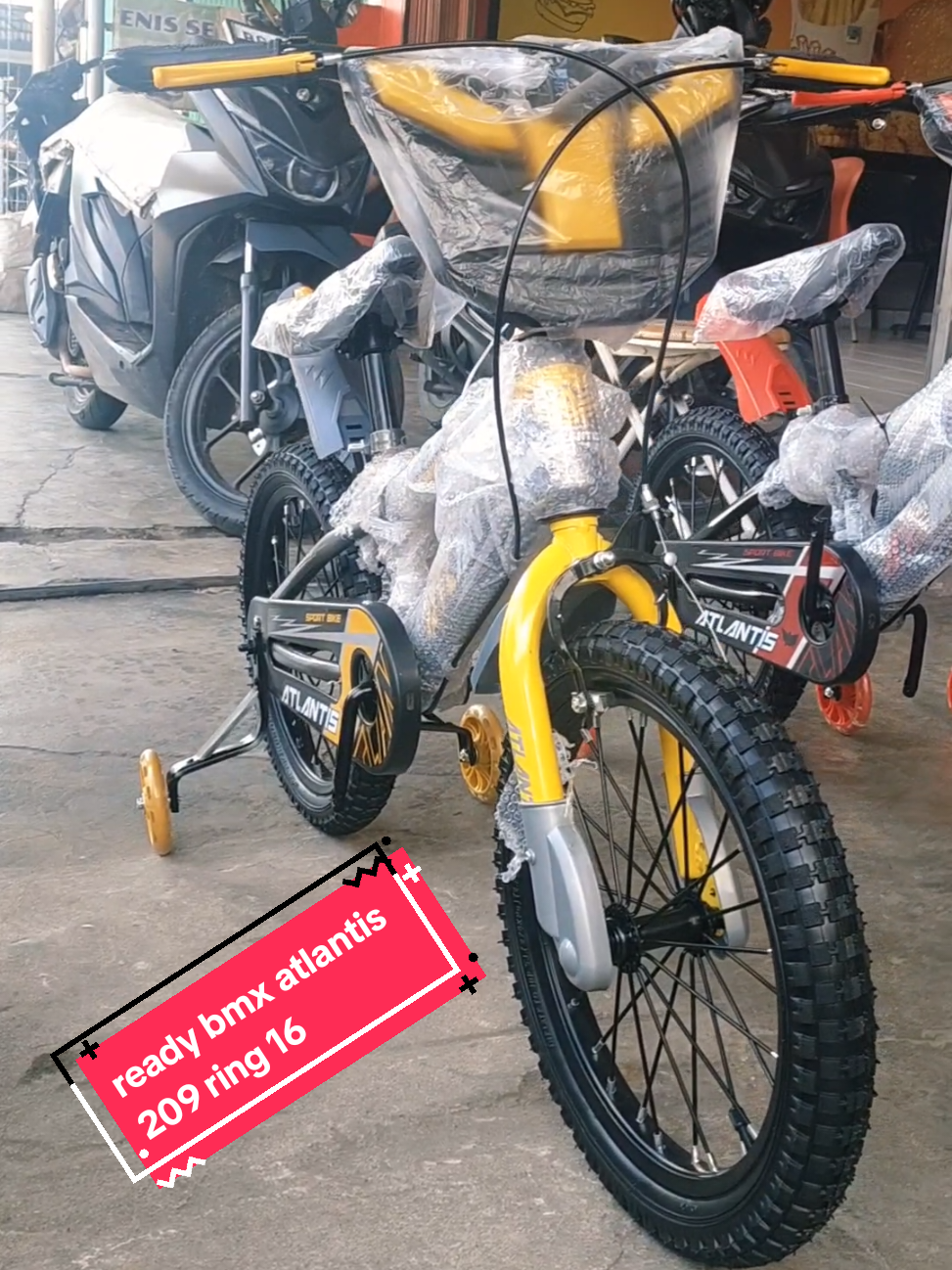 ready sepeda anak cowok atlantis 209 ring 16... harga mumer & sangat berkualitas dijamin gk mengecewakan deh.... buruan di order atau dikepoin hanya di toko garasi mahes baturaja...  alamat : jln urip sumarharjo, pasar baru depan fif group ( samping rocket chicken, baturaja timur google maps ( garasi mahes)  no wa admin (0821-1116-6280)  #masukberandafyp #fyppppppppppppppppppppppp #baturaja #baturajaupdate #baturajatiktok #sepedaanakmurah #bmx 