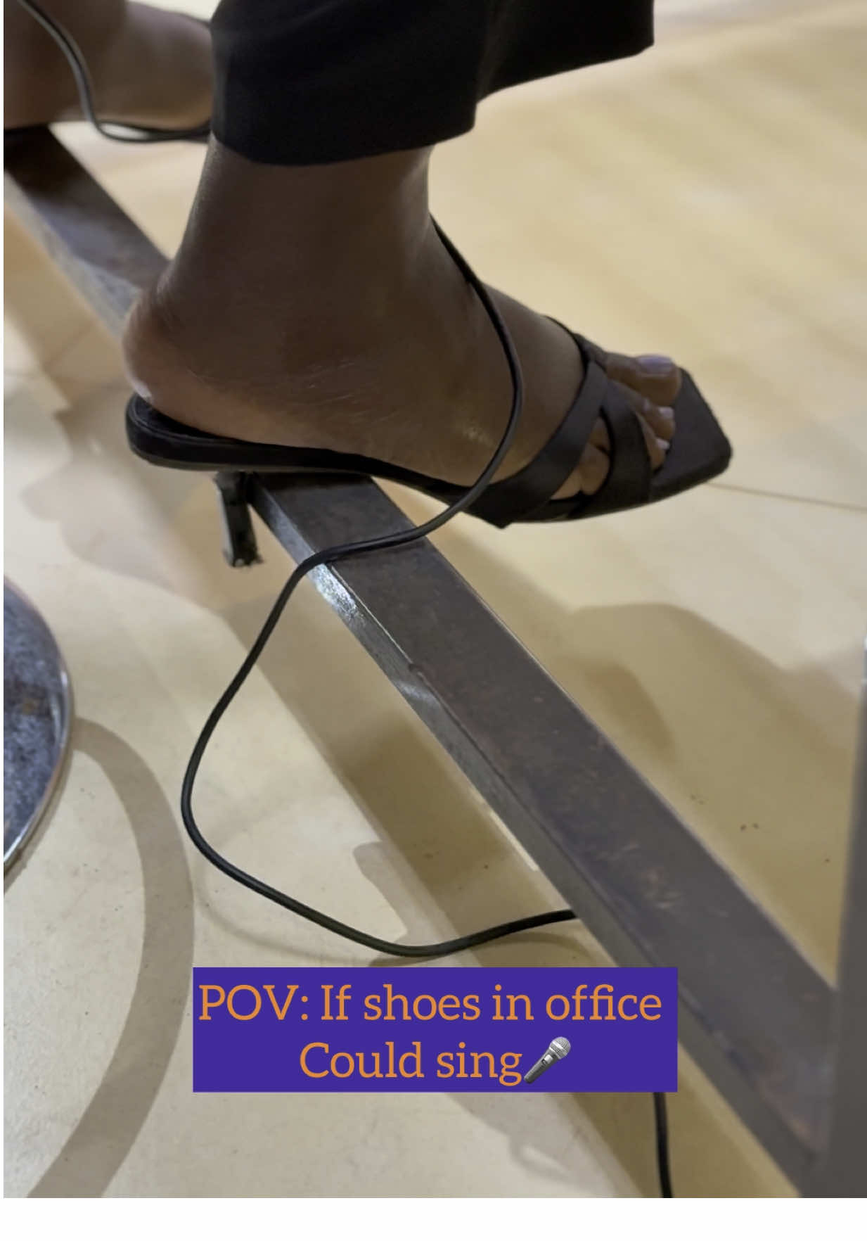 If shoes at ROKE TELKOM could sing 🎤 😂 #fyp #foryourpage #livetherokelife #officehumor #rokeat18 #funny #uganda 