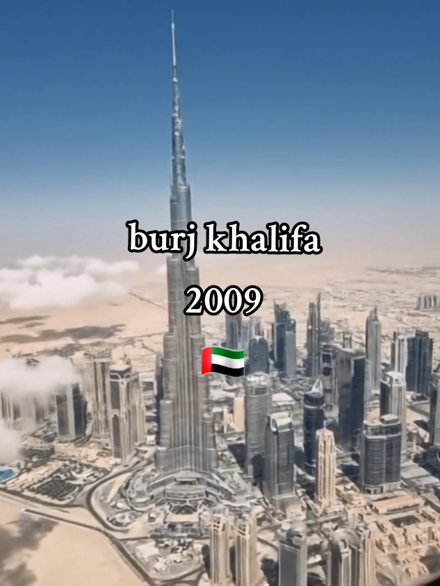Real View of Burj Khalifa from Plane | Dubai Skyline 2009 #BurjKhalifa #DubaiFromSky #AirplaneView #MobilePOV #AerialView #FlyingOverDubai #BurjKhalifaView #DubaiSkyline #WindowSeatView #TravelVibes #ShotOnPhone #Wanderlust #UAEViews #SkyscraperHeaven #shorts 