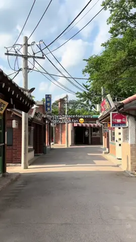Reply 1988 is my all time favorite k‑drama & nothing can beat it 🥹✨  📍 National Folk Museum of Korea #reply1988 #nationalfolkmuseumofkorea 