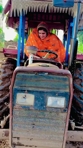Tractor 🚜 #azraimran51 #tractorgirl🚜 #foryoupage #foryoupage #azraimrantiktok #DhaanKiShaan #azraimran #foryoupageofficiall #onemillionaudition #foryou #imranmangat #punjabiculture #tractorgirl #punjabitiktok #azraimrantractorgirl #emotional 