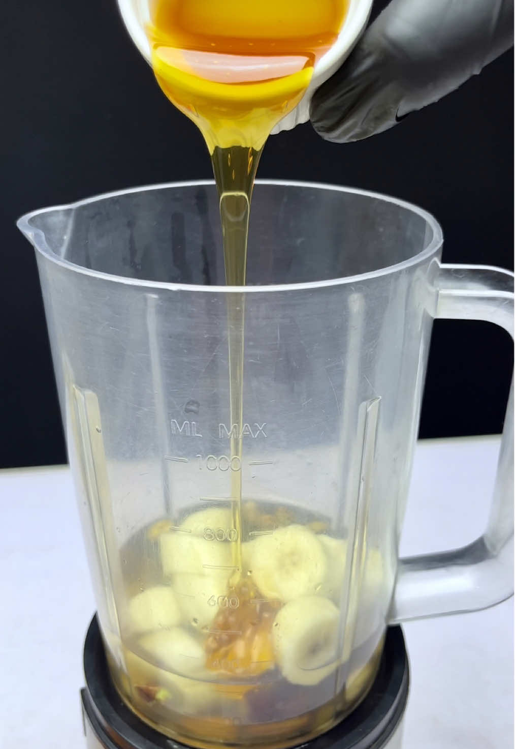 Powerful Shake 🔥💪🏻#healthyshake #fullenergy #energyshake #workoutshake #helthyfood #healthydrink #refreshing #powershake #asmrvideo #power #proteinshake #EasyRecipe #healthyrecipes #foruyou #virał #trendiing #growmyaccount #dryfruitshake #fullenergy🔥🔥 #milkshake #foryoupage❤️❤️ #fyp #foru 