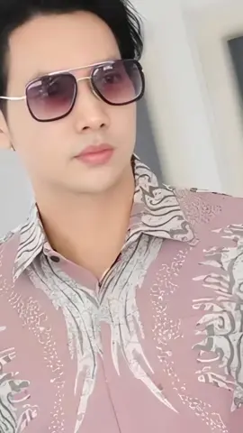PARANG LEPEK PINK SOFT ATASAN KEMEJA BATIK PRIA LENGAN PANJANG KATUN PRIMISSIMA LAPIS FURING KEMEJA BATIK PRIA MODERN #outfit #outfitcowok #batik #kemejabatik #kemejabatikpria #batikkeren #belilokal #cuantanpabatas #fyppppppppppppppppppppppp #fyp 
