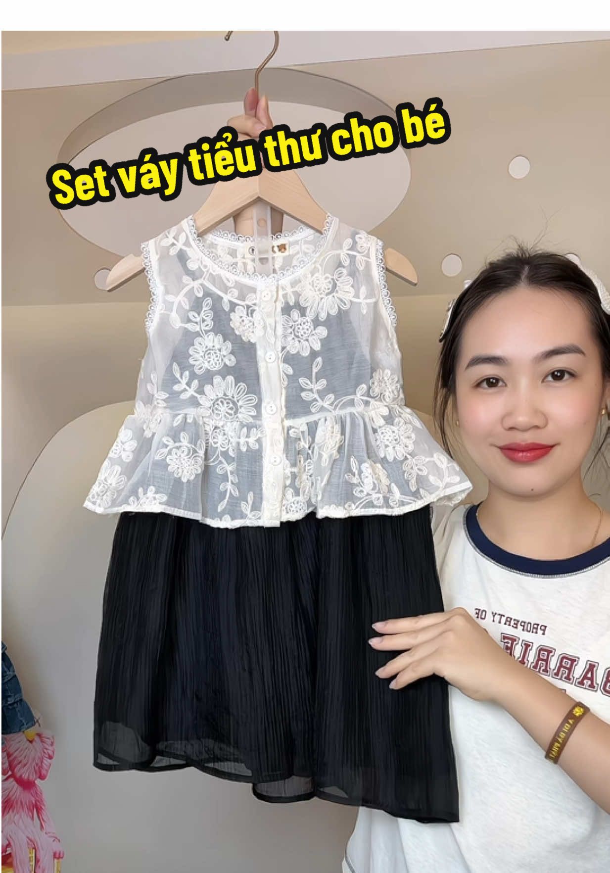 Set này xinh lắm các mẹ ơiii #thoitrangtreem #thoitrangbegai #dobegai #vaychobe #setxinhchobe #maym52mevoi 