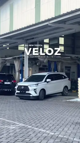 🟢 “Toyota Veloz – Mobil Keluarga Rasa SUV!” ✅ Desain modern & sporty, bikin tampil makin percaya diri ✅ Kabin lega & nyaman untuk 7 penumpang ✅ Fitur canggih: kamera 360°, wireless charger, rem tangan elektrik ✅ Dilengkapi Toyota Safety Sense untuk keamanan maksimal ✅ Suspensi empuk, cocok untuk perjalanan dekat maupun jauh ✅ Ground clearance tinggi, siap hadapi segala medan Veloz bukan cuma soal gaya, tapi kenyamanan dan keamanan keluarga! #capcut #toyotaveloz #velozqcvt #toyotagazooracing #toyotatulungagung #toyotajatim #mobilveloz #toyotatrenggalek #toyotablitar 