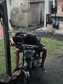 loh ayo ngnteni opo? #kenyotiki #lumajang24jam 