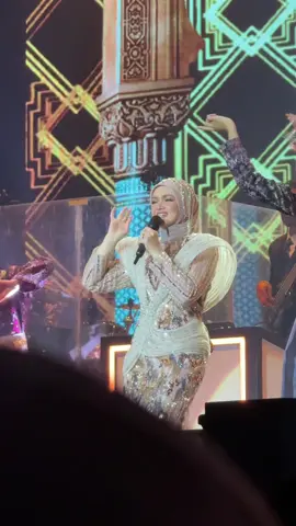 Badarsila…lawa sangat tokti❤️ #badarsila #tokti #violetskies #konsertsitinurhaliza #arenaofstars #2025
