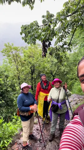 Inspiring Aunty haru ❤️#fpyシ #creatorsearchinsights #unfreezemyacount #goviral #fpyyyyyyyyyyyyyyyyyyyyyy #nepal #kori #trek 