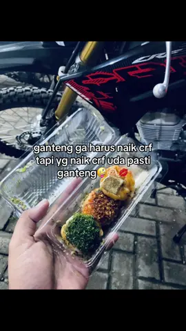Lopiyuuu abang💋 #surexgank🔥 #crf150l #trend #supermotoherexstyle #fypp 
