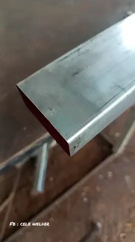 The old welder's trick for marking metal #welding #welder #metalworking #fabricationwork 