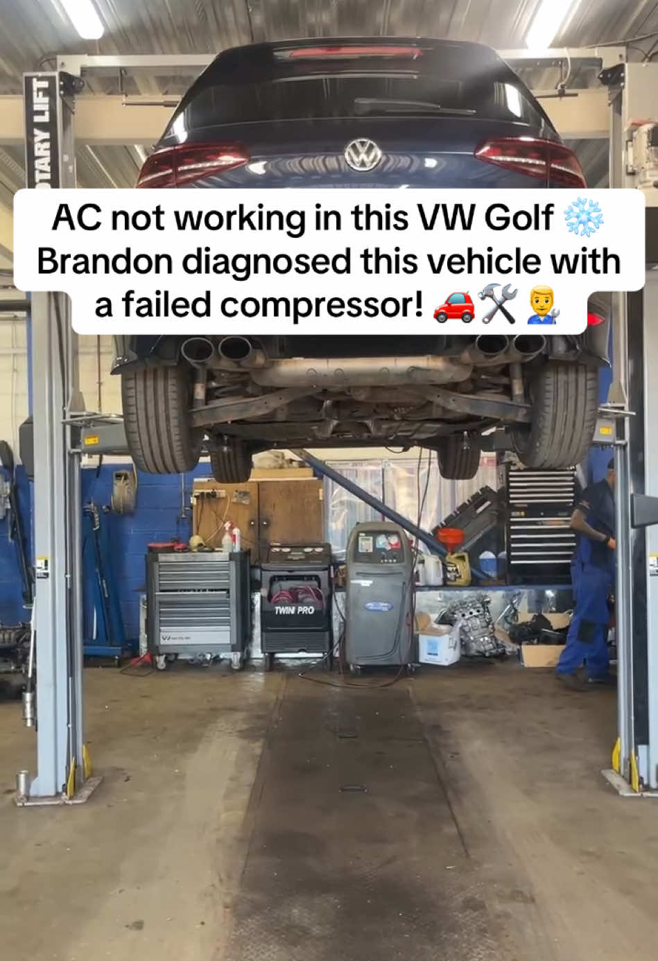 VW Golf with No Aircon? This Golf came in after the customer reported the AC not working.✅ After carrying out all our pre-checks, regassing, and a full inspection, we confirmed the issue was a failed air conditioning compressor. We’re now removing the old compressor, fitting a brand new unit, and recharging the system so it’ll be blowing ice cold again. If your aircon isn’t keeping you cool this summer, give us a call on 01484 545422, we’ll get you sorted! 💪💯 #VWGolf #AirconRepair #StayCool #FiveStarAutoCentre #CoolForTheSummer