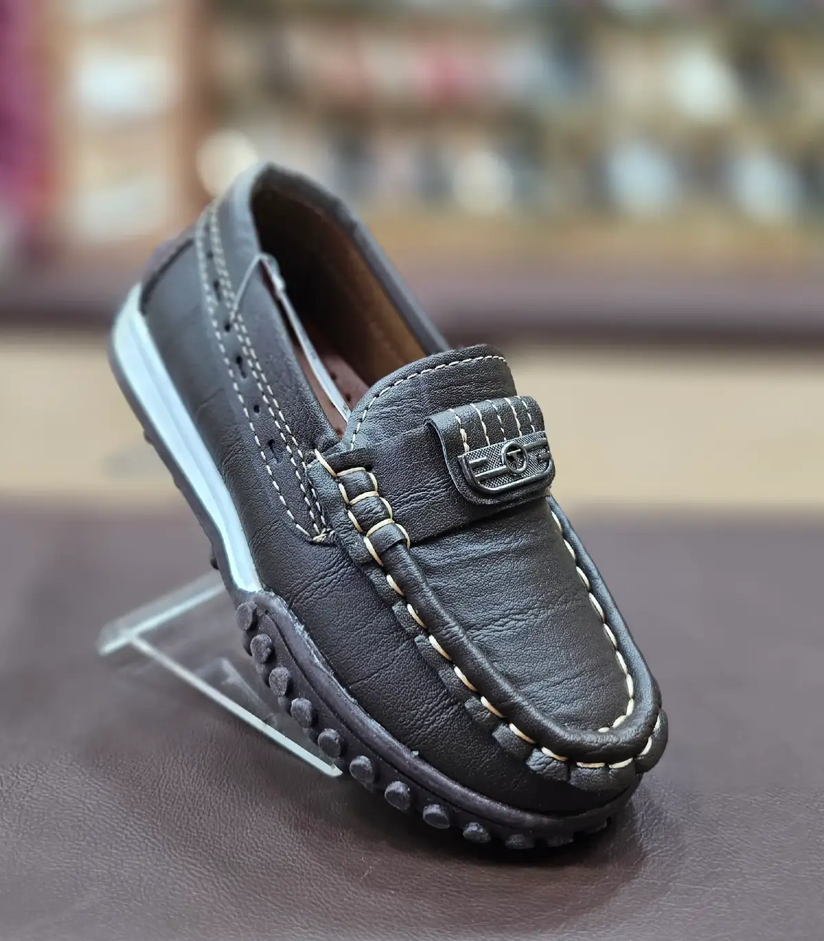 Boys Loafer Shoes 💫 ▪️Easy slip-on/off ▪️Padded insoles for comfort ▪️Lightweight and comfortable ▪️Anti-slip sole Size 25-30 Available  Store - No96,Bank site, Anuradhapura  025-2222676 0777065006 #shoes #shoeworld #boysshoes #kids #kidsshoes#shoe#fyp #trending #trnd #kidsshoes #nike#adidas 
