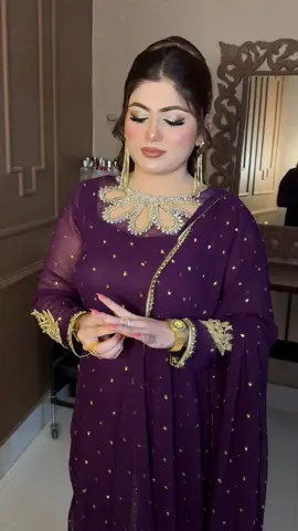 Beautiful Makup by😍❤️🧿@Miss Woow’s Salon @S H E R I ♥️ #❤️🧿 #fypシ #fyp #trending #foryourpage #foryourpage #foryou #fypシ゚viral #viraltiktok #sindh #sindhi #sindhisong #sindhifam #sindhitiktok #sindhwale #pakistan #standwithkashmir #1millionaudition #loveyourself❤️ 