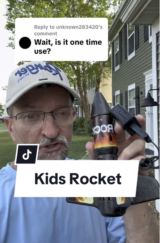 Replying to @unknown283420 Rechargeable Toy Rocket #rocket #rocketlauncher #kidsrocket #kidsactivities #dealsforyoudays #tiktokshopmademebuyit #tiktokshopfinds #tiktokshop #kidstoys #rctoys #@Aiencsai 