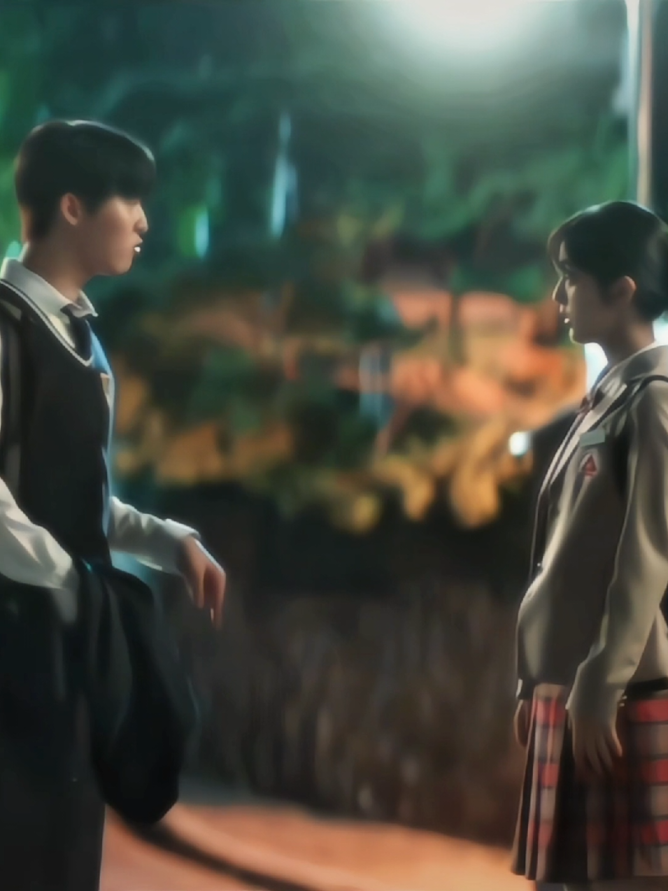 Cheong Ah liked first, but Yi Chan loved more . #choihyunwook #shineunsoo #signlanguage #twinklingwatermelon #kdrama #firstlove #viral #xh #foryou 