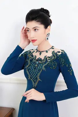 Sang 💙 #aodai #lahava 