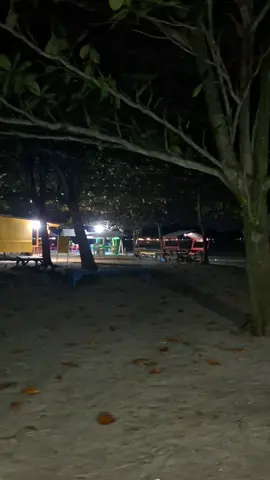 suasana malam di pantai ciantir 🫠✨️ #sawarnabeach #pantaiciantir #sawarna #suasanamalam #vibes #rinduakurindukamu #fypage 