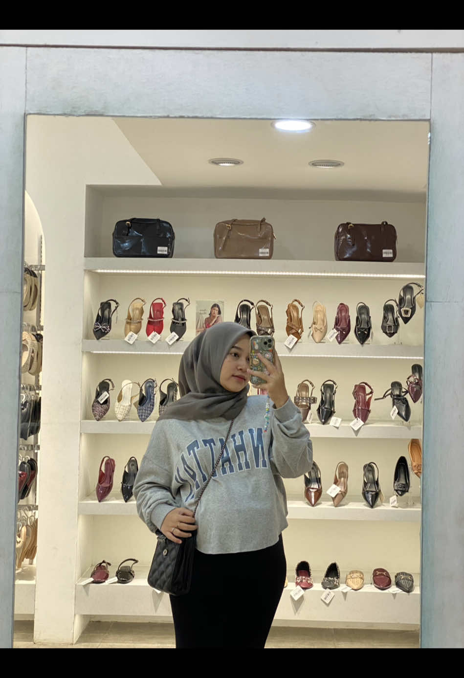 Dari BB 60an same sekarang 72kg ni legging udah paling nyaman buat pergi-pergi🫵🏻 #leggingbumil #fyp 
