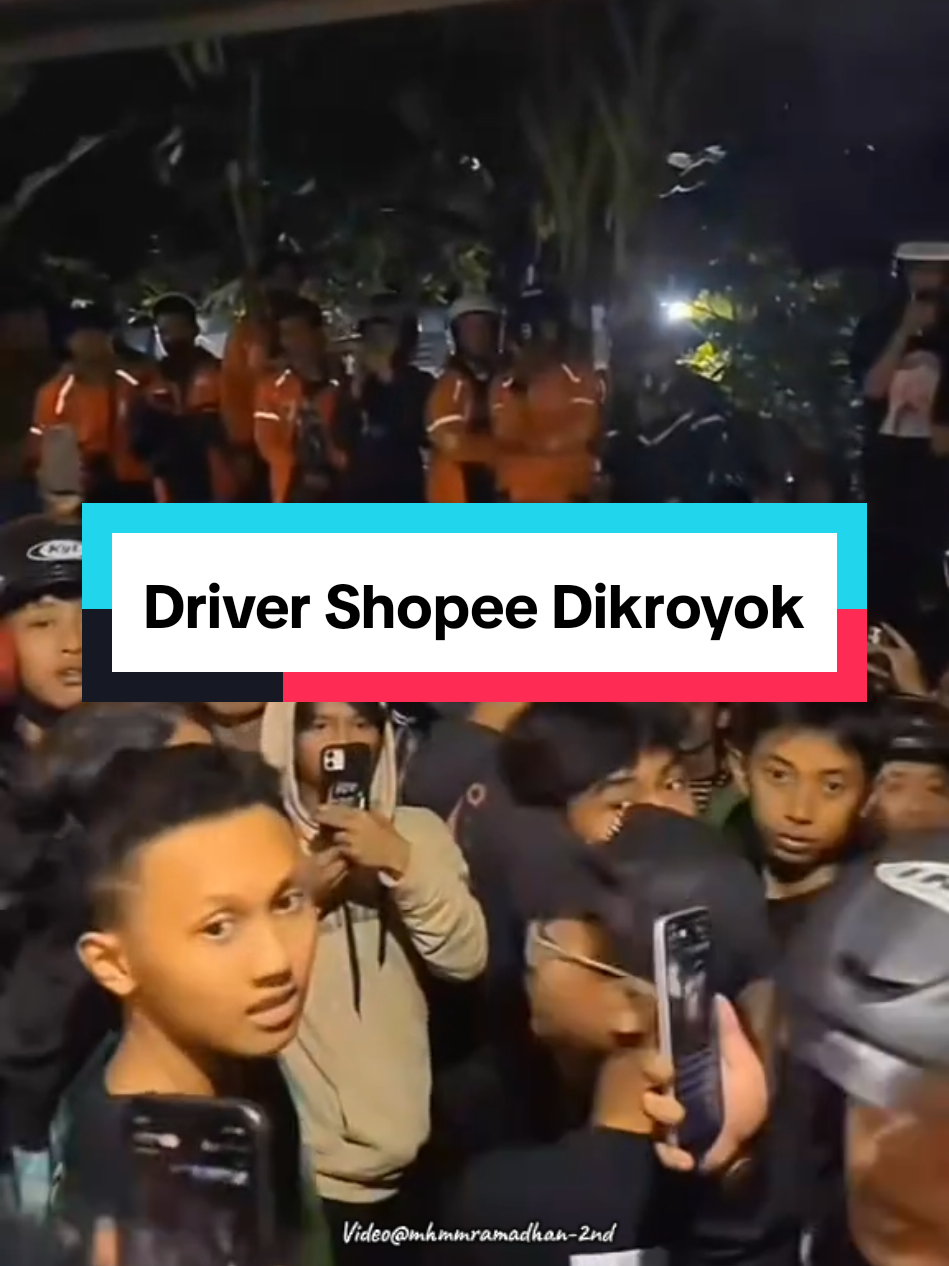 Driver Indonesia sedang Tidak baik baik saja Kemarin ada yg di cekik 😭#kurirpaket #indonesian #beritaviral #fyp #shopee 
