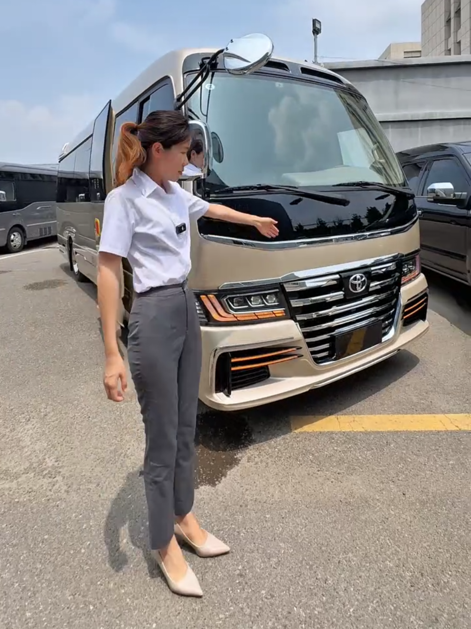 🏆 Toyota Coaster 2025 – Leading the Way in Comfort #luxurylife #review #2025 #coaster #toyota #new #edition 