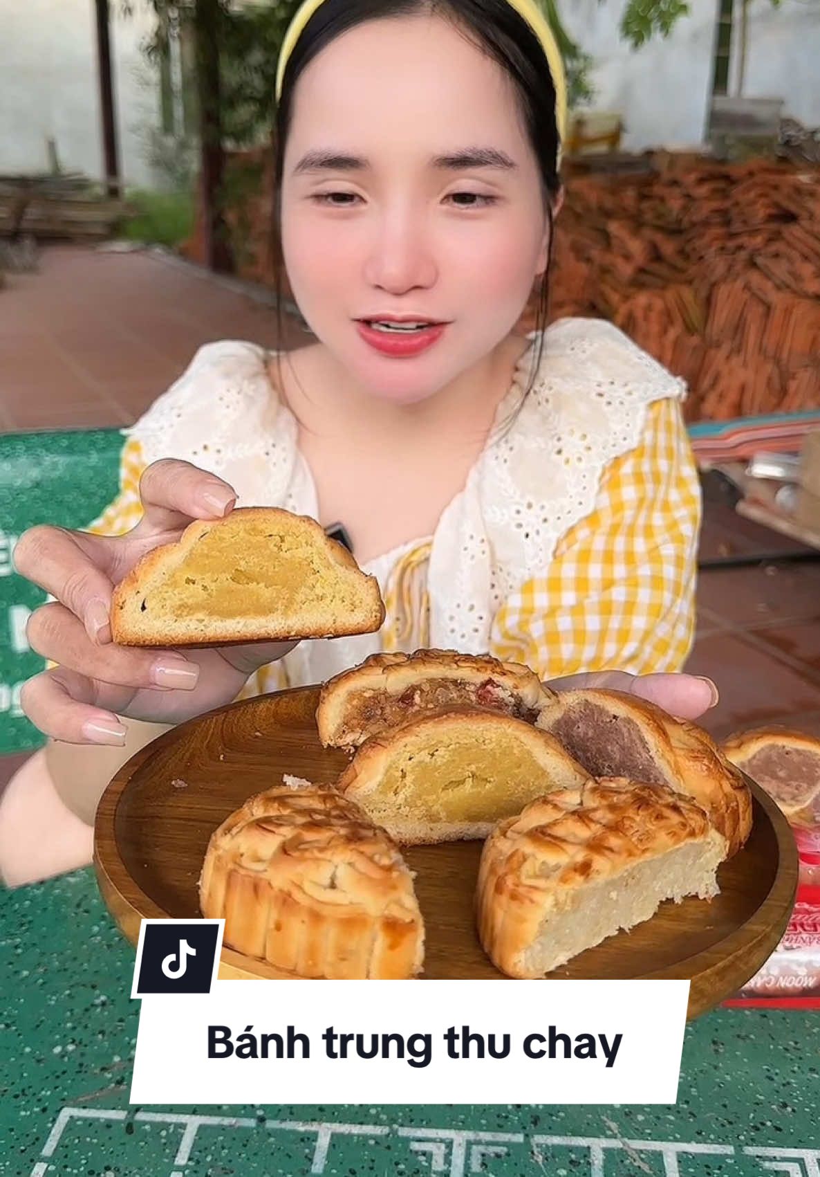 Bánh trung thu chay #banhtrungthuchay #banhtrungthu #xunghuong 