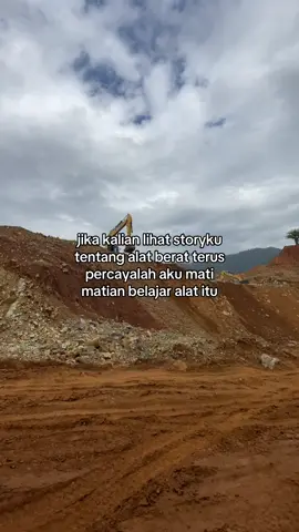#operator_excavator #tambangnikelsulawesitenggara #fyp 
