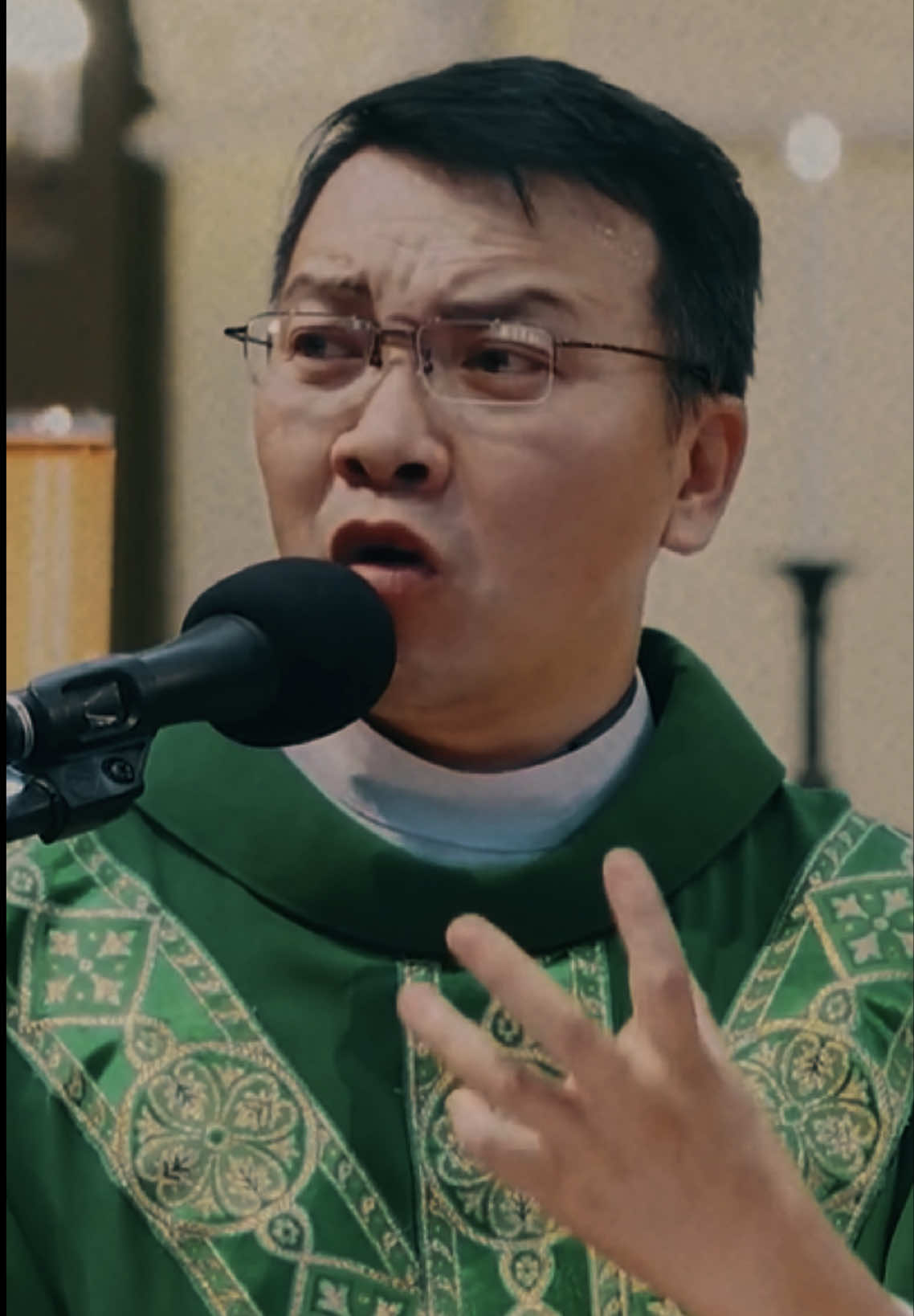 Mình khép lòng lại vì sợ hãi…  #lmphuongdinhtoai #cauchuyencuocsong #binhancatholic #catholictiktok #sachchiecchieusaubuihoaquynh #sachchatoai 