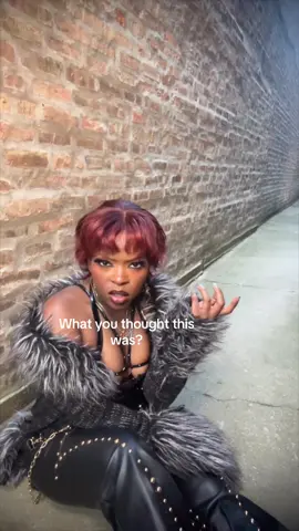 AHHH SHUCKS NEW TUNE ALERT she outside let’s take a ride bebe #ROSTER #independentartist 