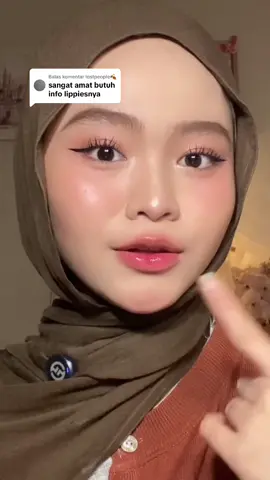 Membalas @lostpeople🍂 produk :  - bnb blush (01) - blp lip matte (butter fudge)  - somethinc lipgloss (apricot)  - omg lip tint (04)  - omg gloss (topper) 