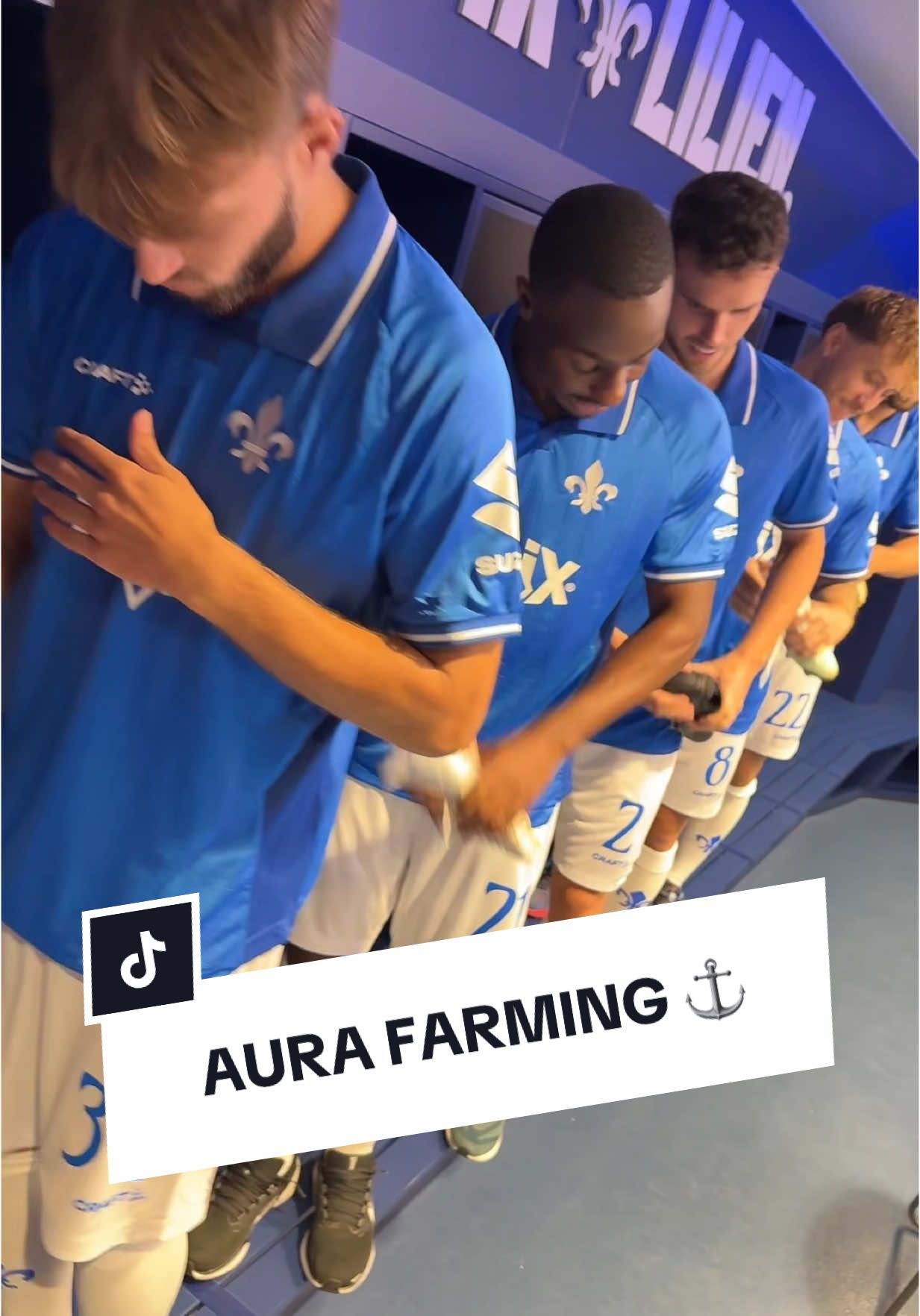 Aura Farming beim Darmstadt-MediaDay, kannst auch keinem erzählen 😎😂 #aurafarming #aura #sv98 #Lilien #darmstadt #darmstadt98 #Bundesliga #bundesligatiktok #2bundesliga #trikot #heimtrikot #mediaday #indonesian 