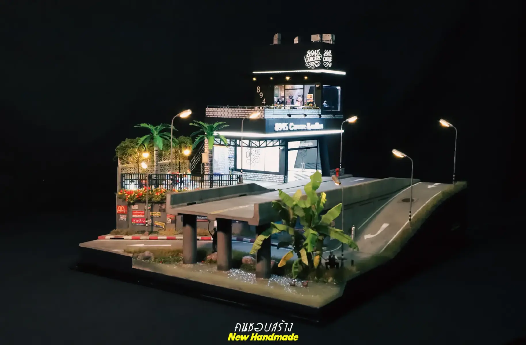 #Complete เตรียมตัวออกเดินทางได้  📌ชุดฉาก 8945 CarCare & Coffee ในอุดมคติ ขนาดฐานฉาก 30×40×30 CM. -ระบบไฟ DC.12 v. & Type C -ชุดรีโมทเปิด - ปิดไฟ 💡 - ฝาครอบอะคิลิคใส ขอบคุณลูกค้าที่ไว้วางใจและเชื่อมั่นในผลงานเรา 🙇‍♂️ _________________________________________ #คนชอบสร้างnewhandmade164thailand  🇹🇭