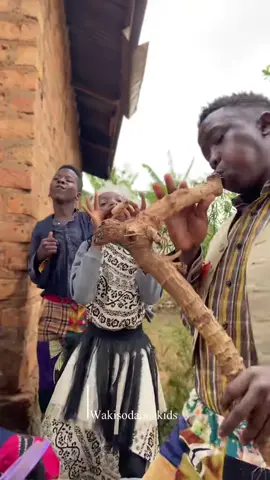 #onthisday What do you love most about Semanda? Let’s meet in the comment section #kidsdancing 