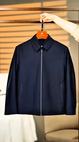 JASKET (Jas+jaket) #jas ##jaket  #jaketkeren  #style  #ootdpria  #viraltiktok  #tiktokshop #fyp 