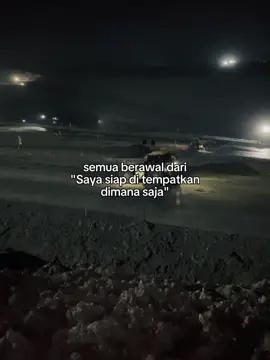 Walaupun jauh dg keluarga saya rela demi membngun masa depan yg lebih baik🥲##CapCut #bahanswmu #bahanstory #fypシ゚ #katakata #fypage #storytambang #xbca 