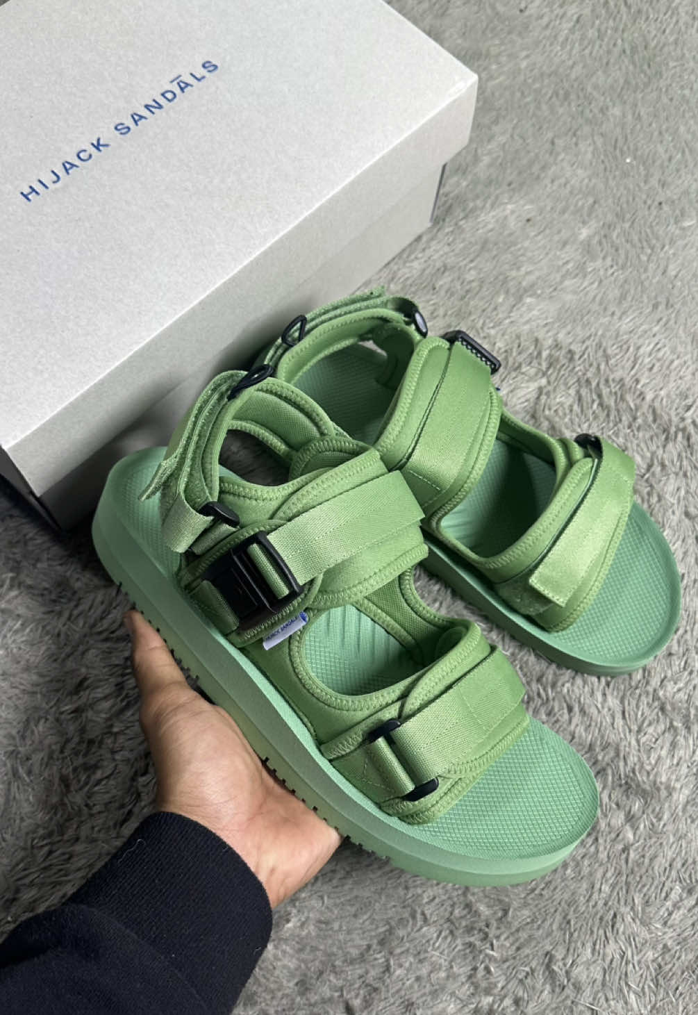 Hijack Sandals - Alto Moor  💚💚💚 Warnanya cakep banget ijo nya asli  #sendal #hijacksandal #hijacksandals #sendalhijack #rekomendasi #fyp 